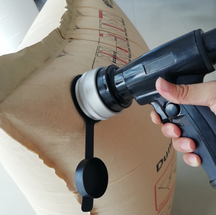 How to inflate the container dunnage air bag?