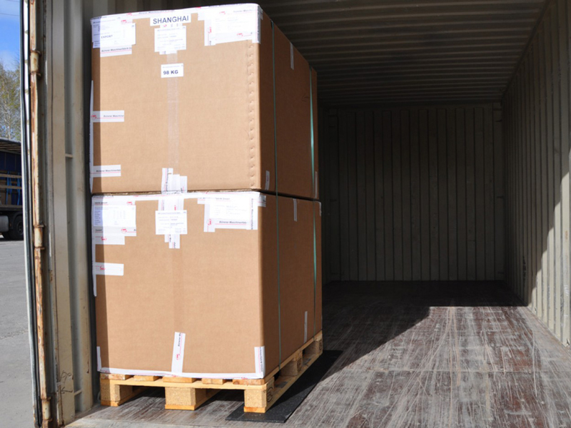 anti-slip-mat-in-container