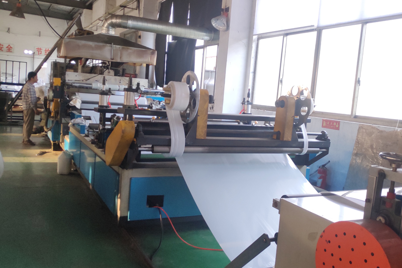 plastic-slip-sheet-machines