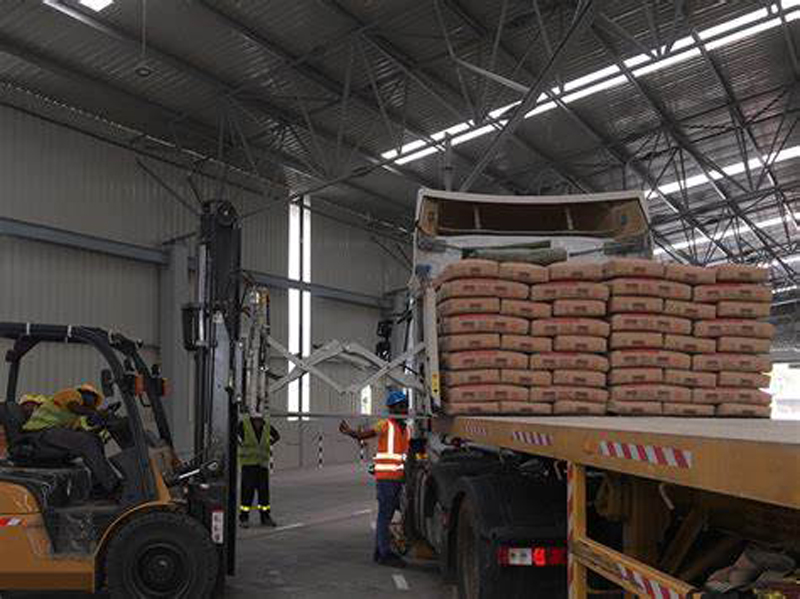 plastic-slip-sheet-in-cement